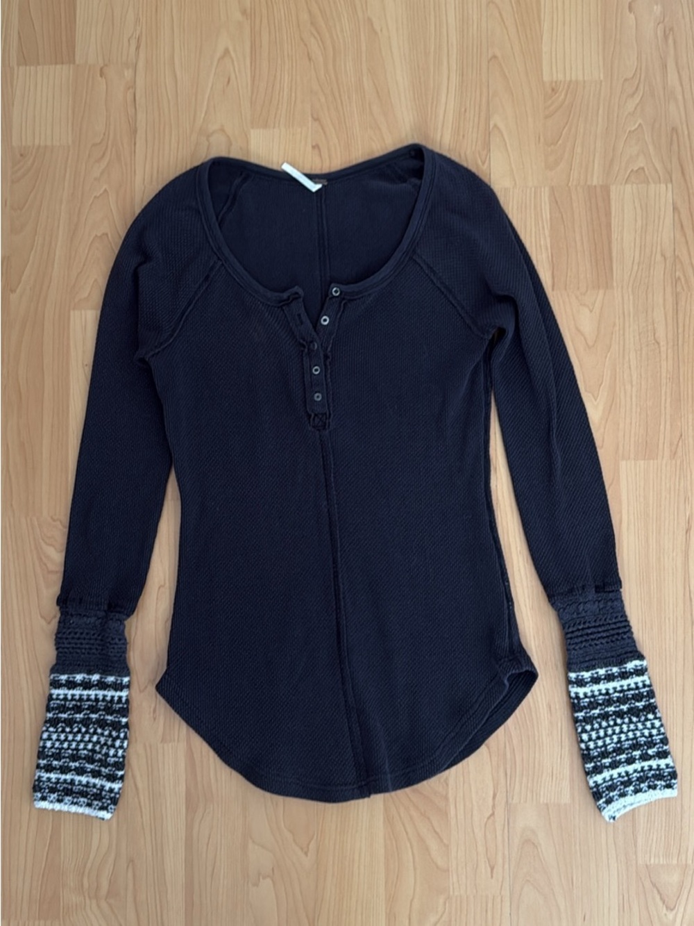 Free People Henley Waffle Knit Thermal Top patterned cuffs long sleeve M